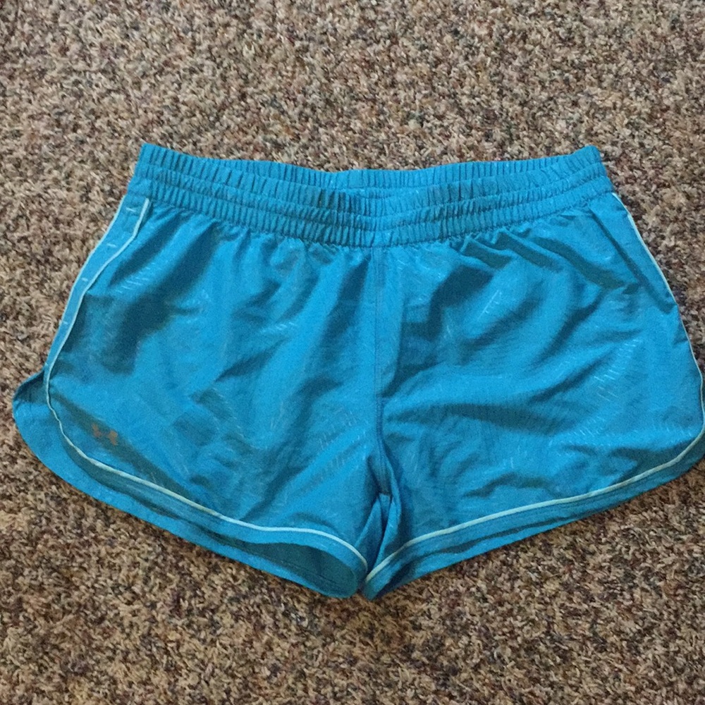 NWOT aqua Under Armour shorts